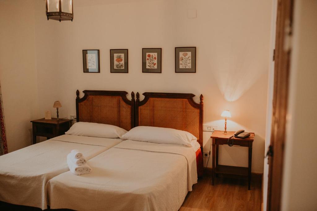 HOTEL POSADA DE VALDEZUFRE