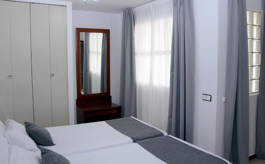 HOSPEDIUM HOTEL BLU TORRE DE SEVILLA