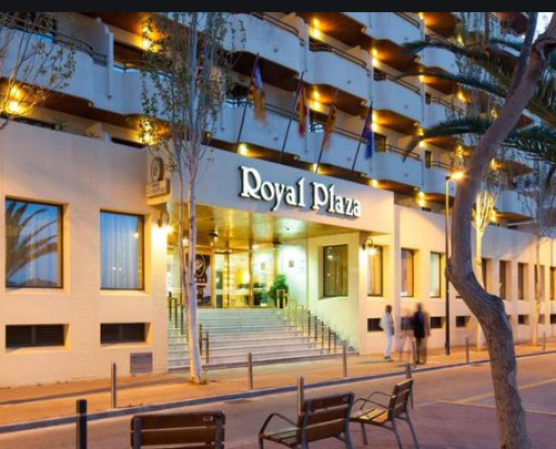 HOTEL ROYAL PLAZA